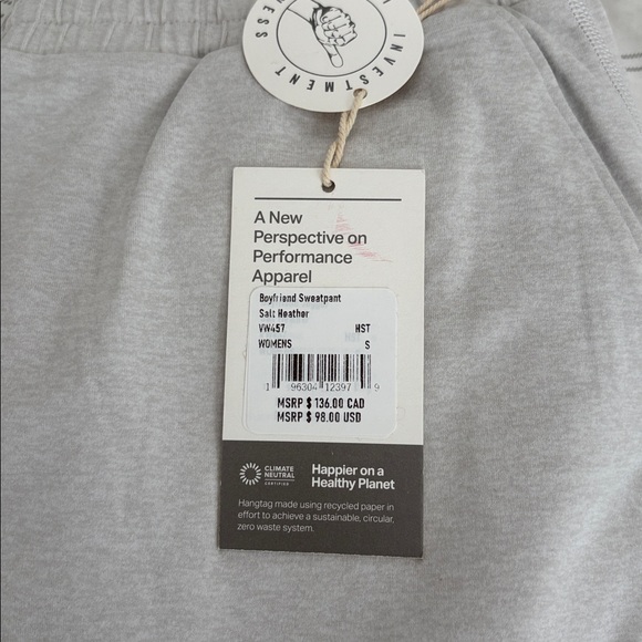 Vuori Boyfriend Sweatpants in Salt Heather - Picture 5 of 8